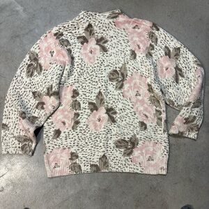 Vintage Floral Knit Women's Sweater, angora, silk, lambs wool
